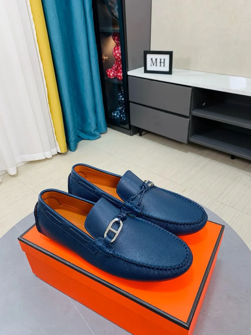 Men's men's shoes 💰458🌹🌹 Comes with packaging [Hermès] Hermès 🚹 Men's new bean slip-on shoes, full of charm, luxury style gentleman's shoes. Hermès exquisite hardware buckle accessories (❌refuse to fade) embossed design elements... interpret the brand image design concept 👑 Material imported cowhide ➕ Selected genuine leather lining ➕ Brand wear-resistant sole stitching 🔍🔍 Size: 38-44